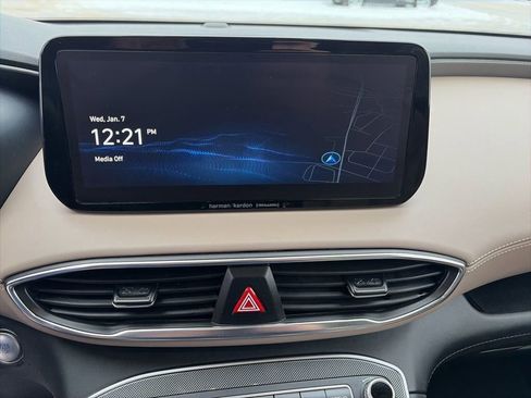 Certified 2022 Hyundai Santa Fe SEL w/ Convenience + Premium Package image 15