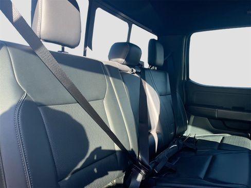 Used 2024 Ford F150 Lariat w/ FX4 Off-Road Package image 28