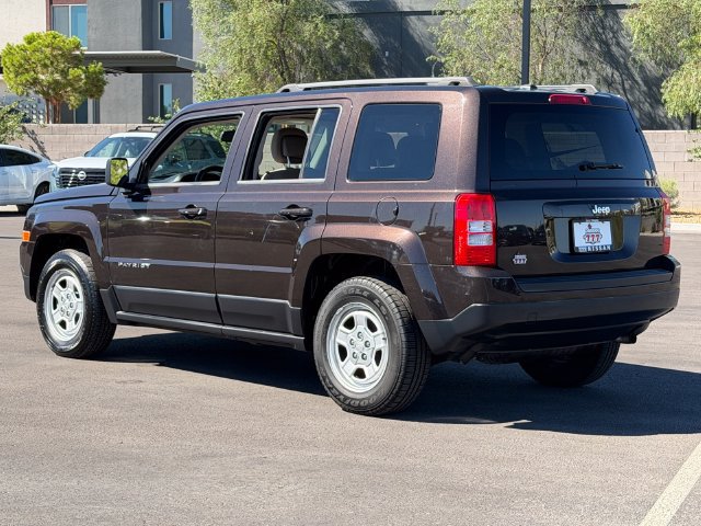 Used 2014 Jeep Patriot Sport w/ Power Value Group FWD image 4
