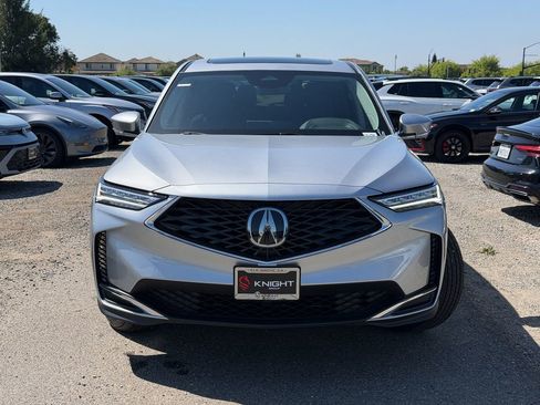 New 2026 Acura MDX SH-AWD image 3