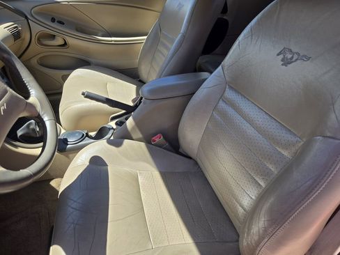 Used 2000 Ford Mustang GT RWD image 16