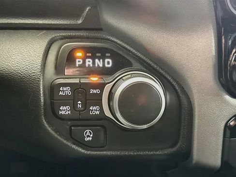 Used 2025 RAM 1500 Big Horn AWD/4WD image 17