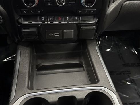 Used 2021 GMC Sierra 1500 AT4 image 12