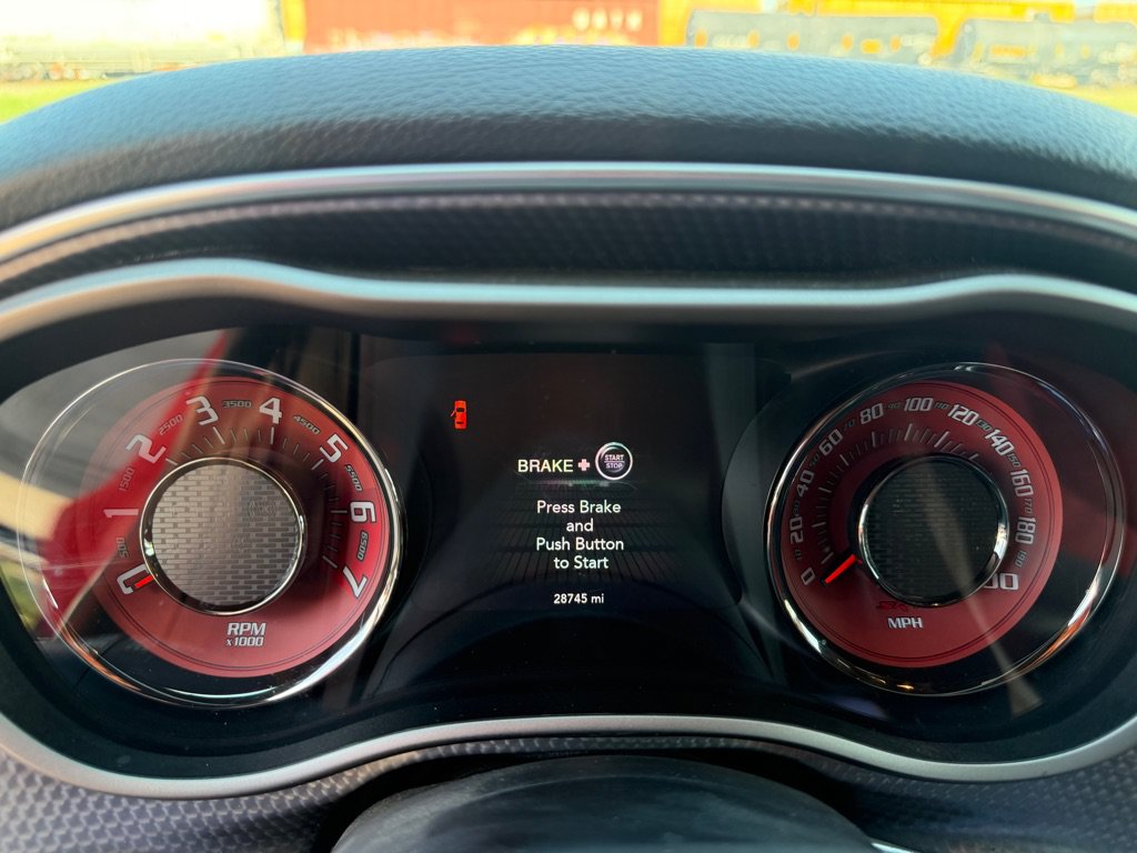 Used 2015 Dodge Challenger SRT Hellcat RWD image 38