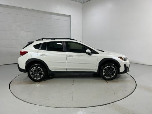 Used 2021 Subaru Crosstrek 2.0i Premium w/ Moonroof Package AWD/4WD image 34