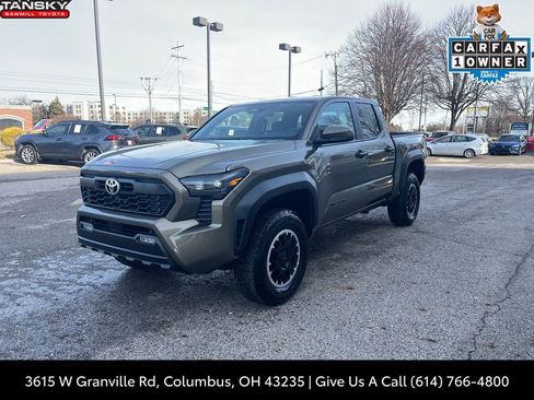 Used 2024 Toyota Tacoma TRD Off-Road image 1