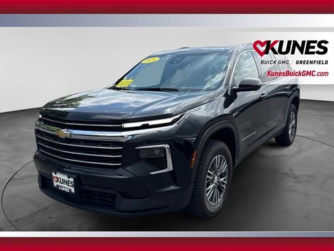 Used 2024 Chevrolet Traverse LT AWD/4WD image 15