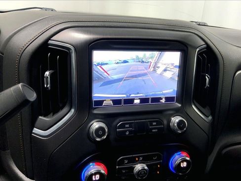 Used 2020 GMC Sierra 1500 AT4 w/ AT4 Premium Package image 24