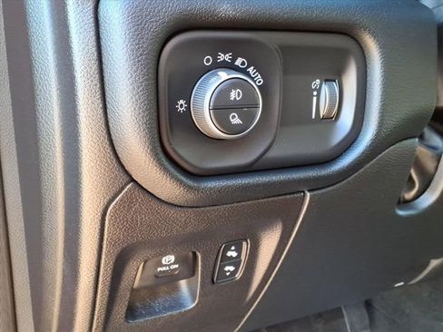 Used 2022 RAM 1500 Big Horn image 17
