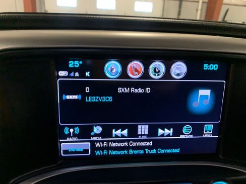 Used 2018 GMC Sierra 1500 SLE w/ SLE Value Package image 15