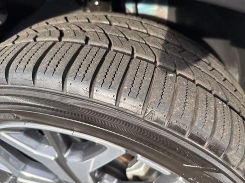 Used 2022 Kia Seltos SX w/ Sunroof Package image 10