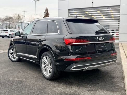 Certified 2023 Audi Q7 2.0T Premium w/ Convenience Package image 6