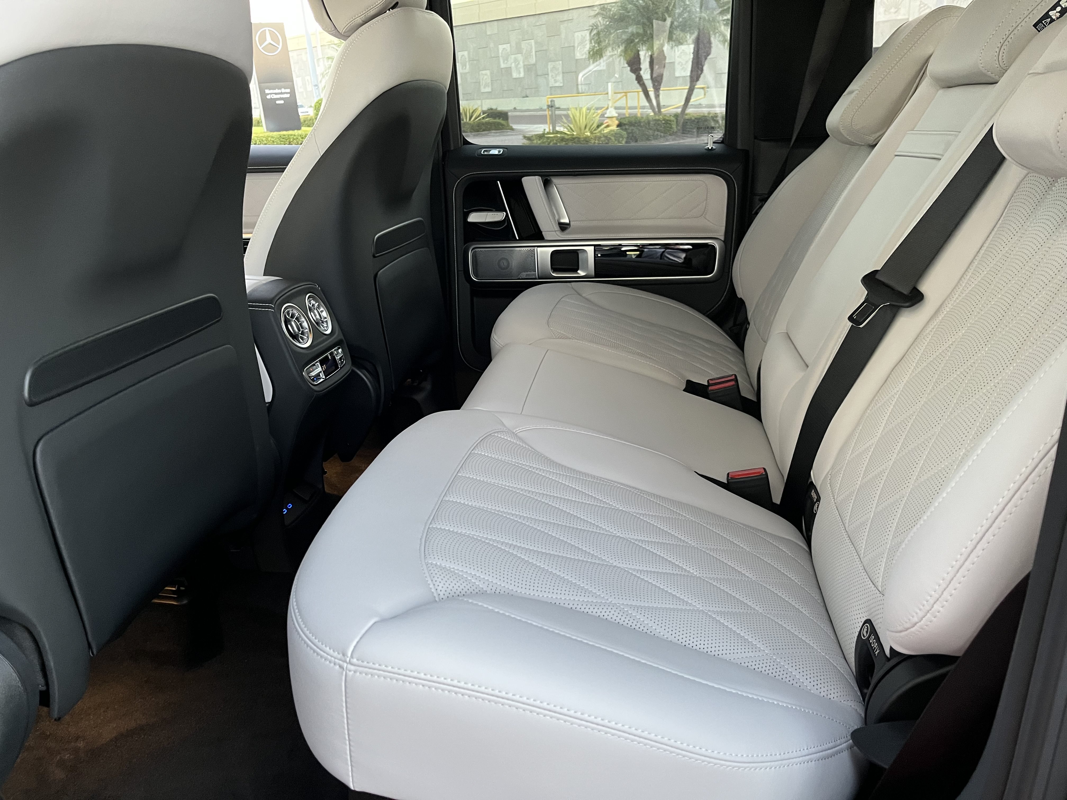 New 2027 Mercedes-Benz G 580 e image 16