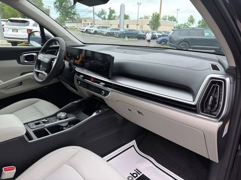 New 2026 Kia Sorento EX AWD/4WD image 12