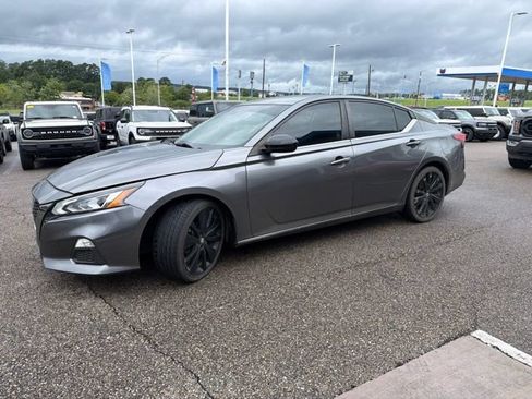 Used 2020 Nissan Altima 2.5 SR FWD image 5