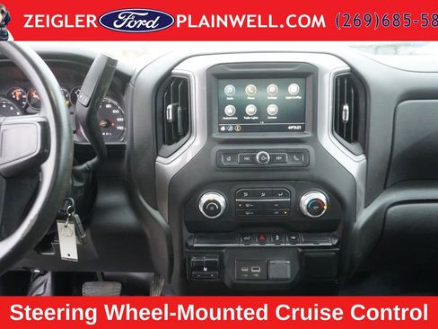 Used 2022 GMC Sierra 3500 Pro w/ Convenience Package RWD image 15