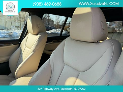 Used 2018 BMW X3 xDrive30i image 9