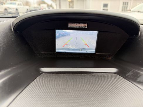 Used 2015 Ford Escape SE image 16