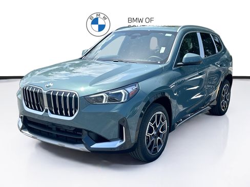 New 2026 BMW X1 xDrive28i w/ Technology Package AWD/4WD image 3
