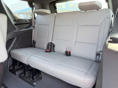 Used 2023 Chevrolet Tahoe LT w/ Luxury Package RWD image 11