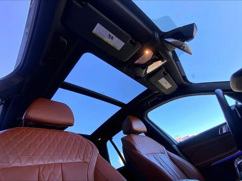 Certified 2022 BMW X5 xDrive40i w/ Premium Package image 13