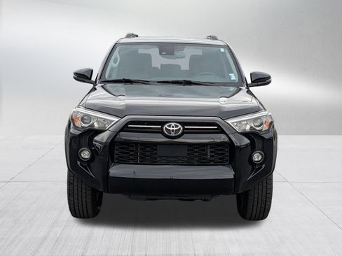 Used 2024 Toyota 4Runner SR5 Premium AWD/4WD image 2