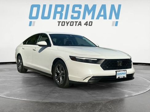 Used 2023 Honda Accord EX image 1