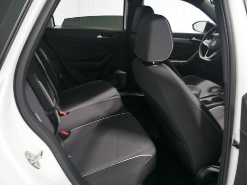 Used 2025 Volkswagen Jetta Sport image 17