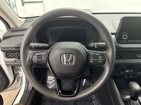 Used 2023 Honda Accord LX image 25