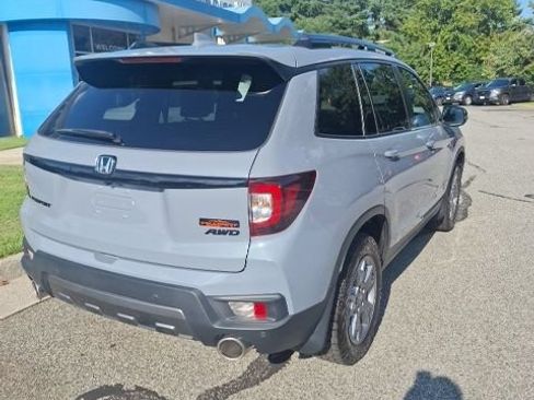 Used 2025 Honda Passport TrailSport image 6