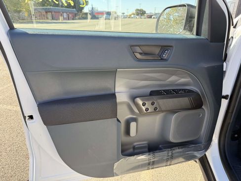 New 2025 Ford Maverick XL w/ Equipment Group 101A image 8