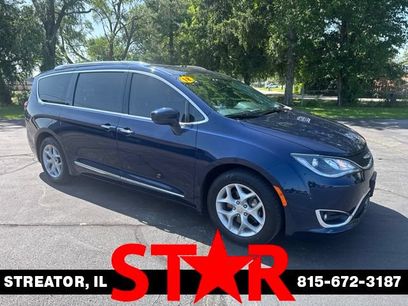 Used 2018 Chrysler Pacifica Touring-L Plus w/ Tire & Wheel Group