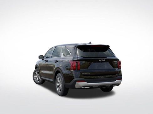 New 2026 Kia Sorento LX FWD image 4