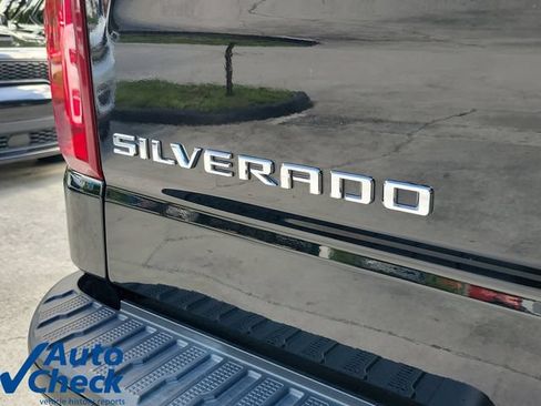 Used 2024 Chevrolet Silverado 1500 LT Trail Boss w/ Convenience Package II AWD/4WD image 10