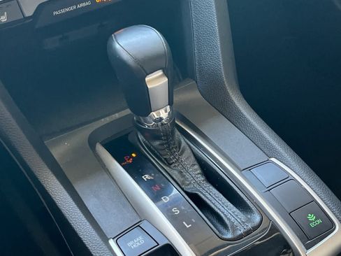 Used 2018 Honda Civic EX-T image 22