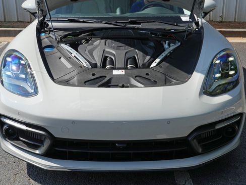 Used 2023 Porsche Panamera Platinum Edition RWD image 8