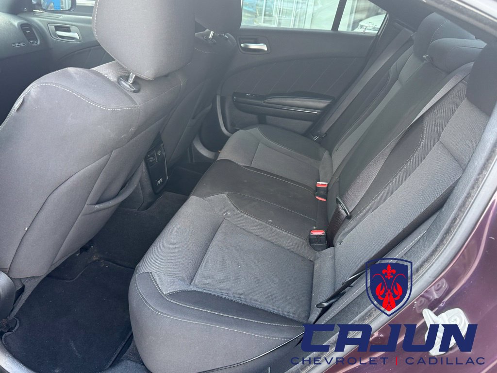 Used 2020 Dodge Charger SXT w/ Blacktop Package RWD image 17