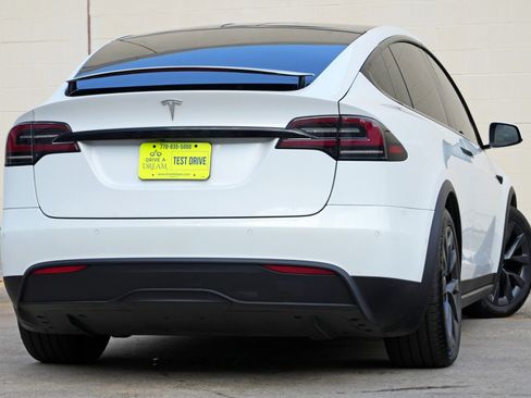 Used 2022 Tesla Model X AWD/4WD image 5