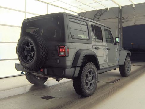 Used 2023 Jeep Wrangler Unlimited w/ Convenience Group AWD/4WD image 2