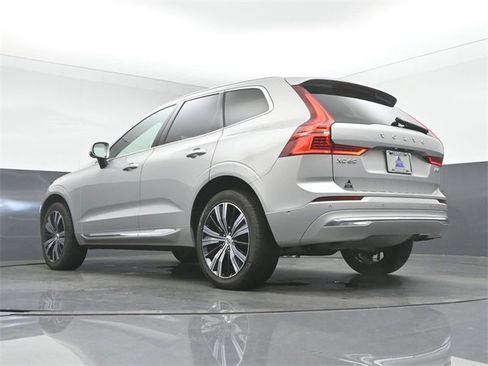 Used 2023 Volvo XC60 B5 Plus w/ Climate Package image 14