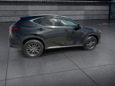 Used 2024 Lexus NX 250 FWD w/ Towing Package (2000 Lbs) image 8