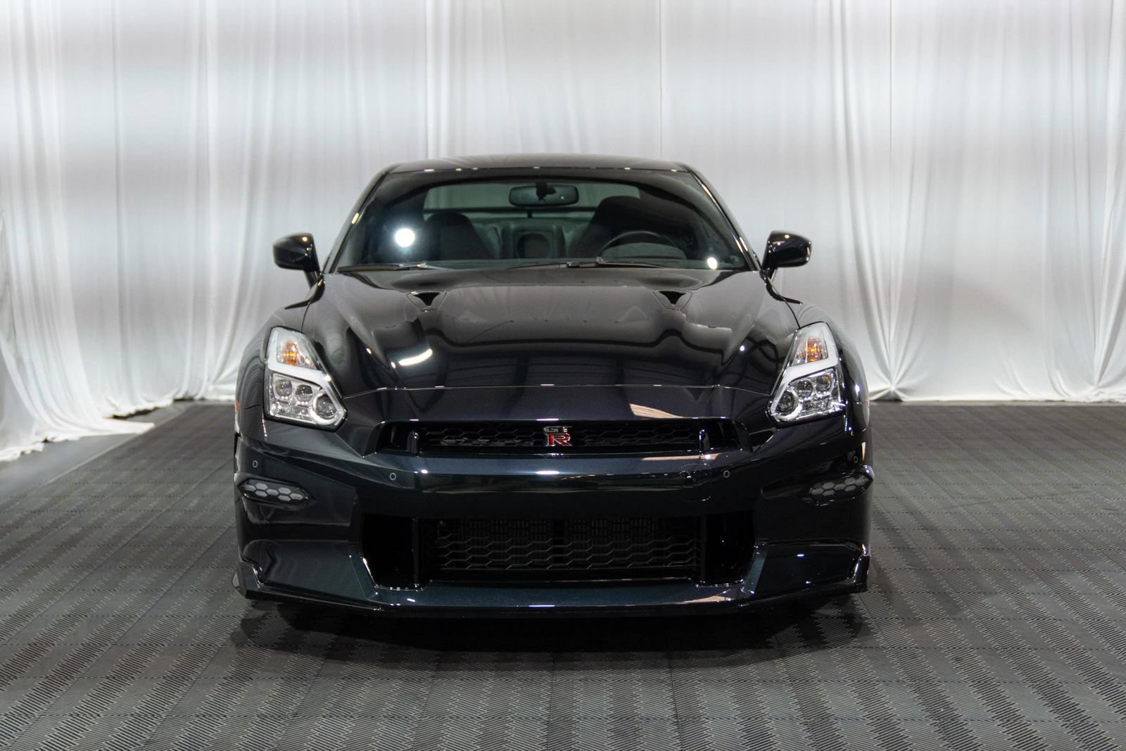 Used 2024 Nissan GT-R w/ T-Spec Takumi Edition AWD/4WD image 6