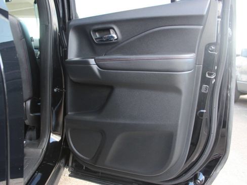 Used 2019 Honda Ridgeline Black Edition image 12