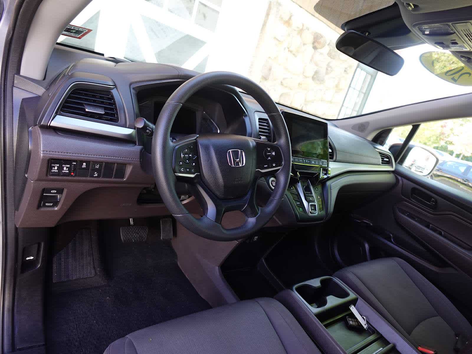 Used 2019 Honda Odyssey EX image 15