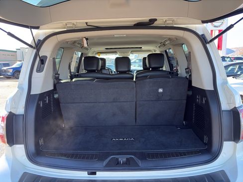 Used 2020 Nissan Armada Platinum w/ Interior Lighting Package image 10
