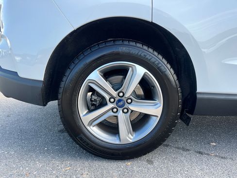 Used 2020 Ford Edge SEL image 20