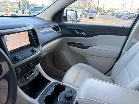 Used 2023 GMC Acadia Denali AWD/4WD image 23