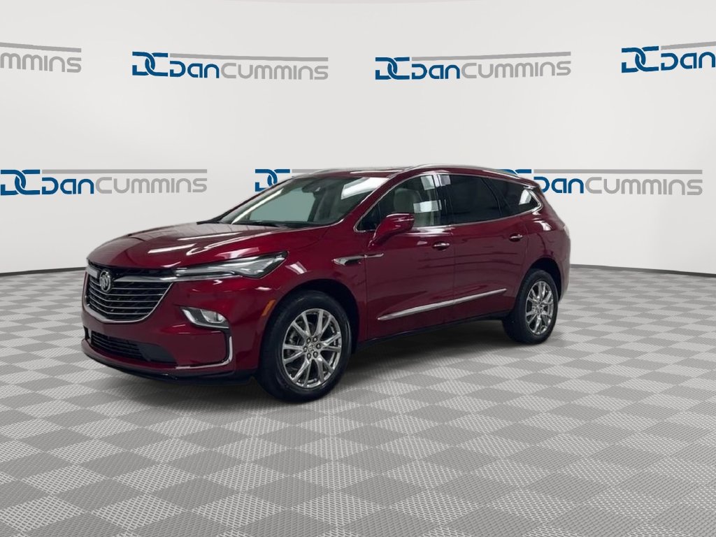 Used 2023 Buick Enclave Essence w/ Experience Buick Package AWD/4WD image 4
