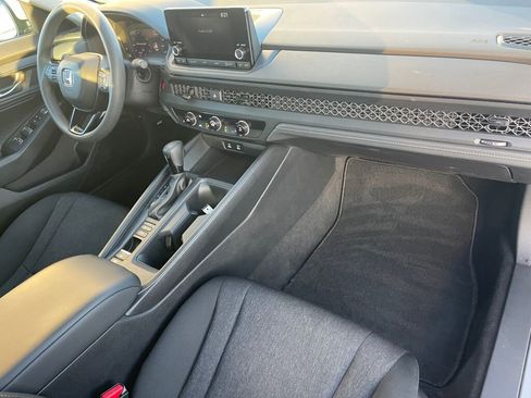 Certified 2023 Honda Accord LX image 21