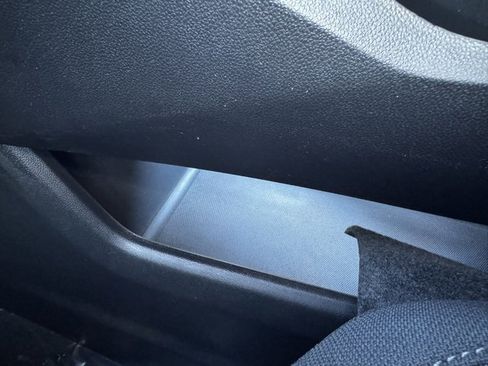 New 2026 Chevrolet Equinox LT image 16